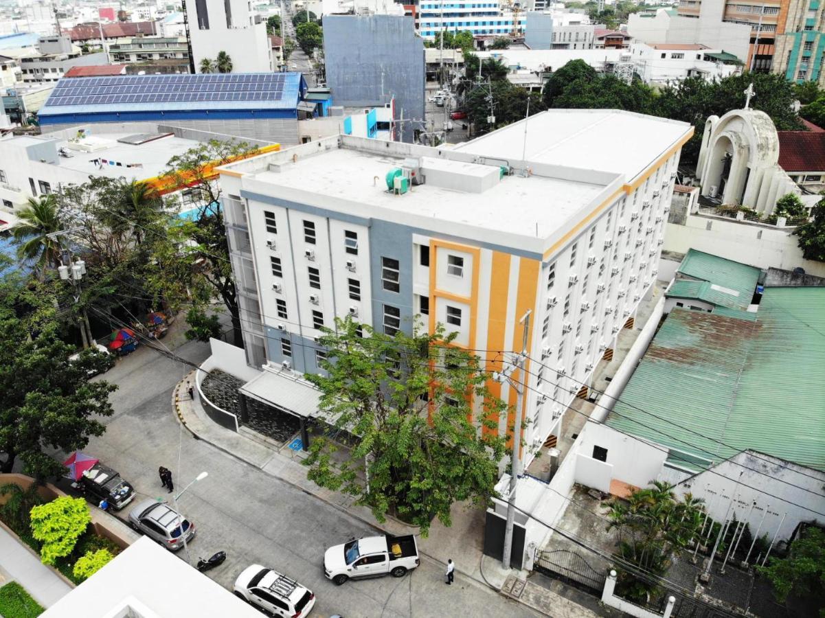 The City Flats Sacred Heart Makati City Exterior foto